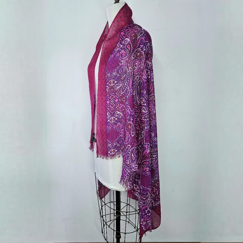 Banana Republic 60x37